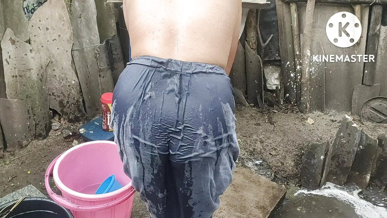 Anita yadav ki sıcak banyo stili