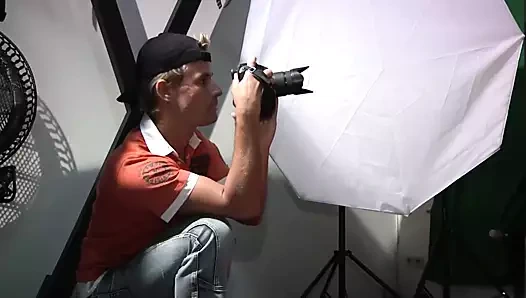 Ev hanımı puma berbat bir büyük sert horoz