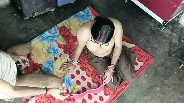 Domaltarak amcık sikişi Hintçe ses