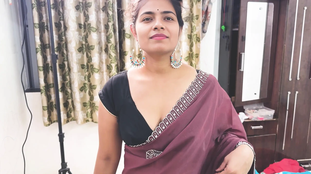 HD When Komal Sends Her Driver To Get Milk He Starts Taking Komals Milk (Latest) - UK Special