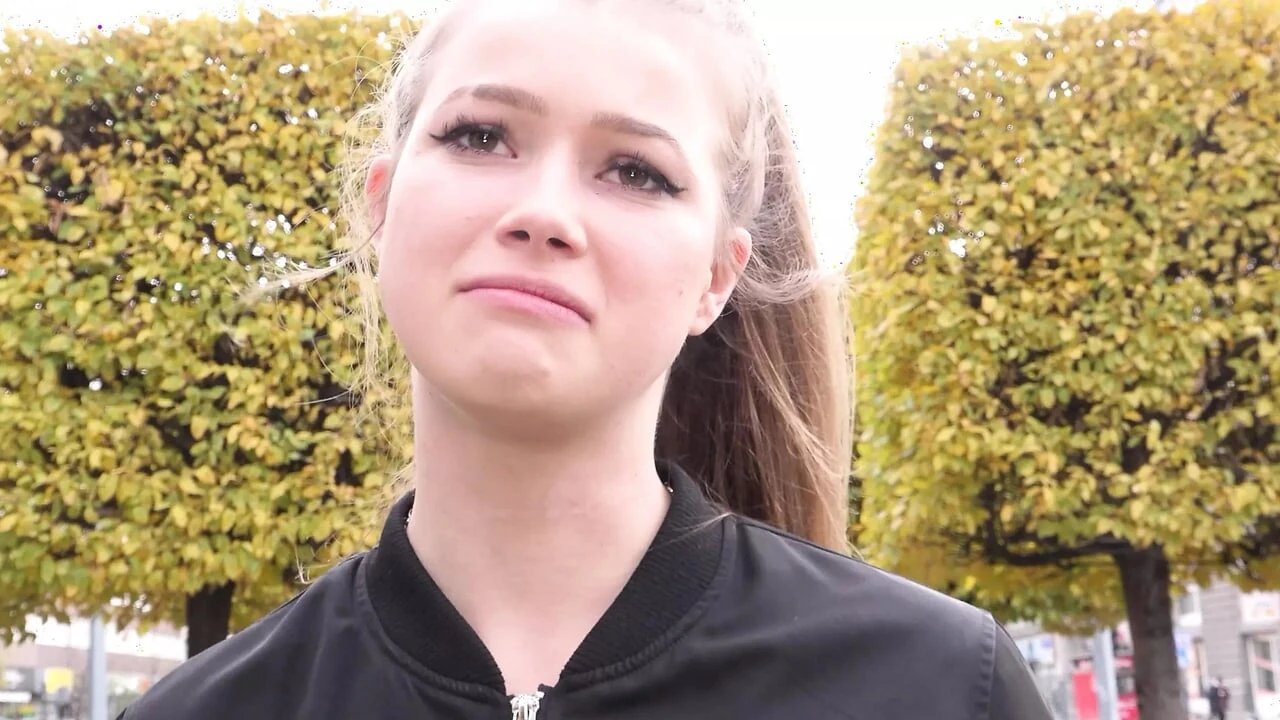 German scout - Teen nhỏ (18) olivia lấp lánh quyến rũ đến vật đúc tình dục