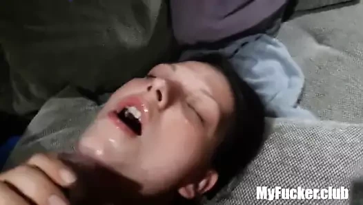 Sexe avec une belle femme brune