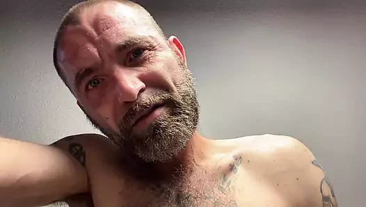 Baba özel kızı için bir şey sakladı