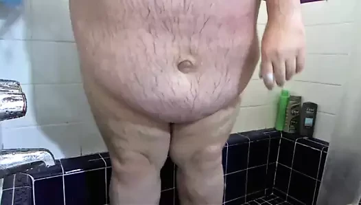 duşta şişman adam #8