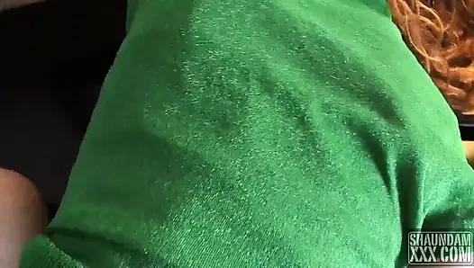 Konsantre olması için siyah yarağa ihtiyacı var