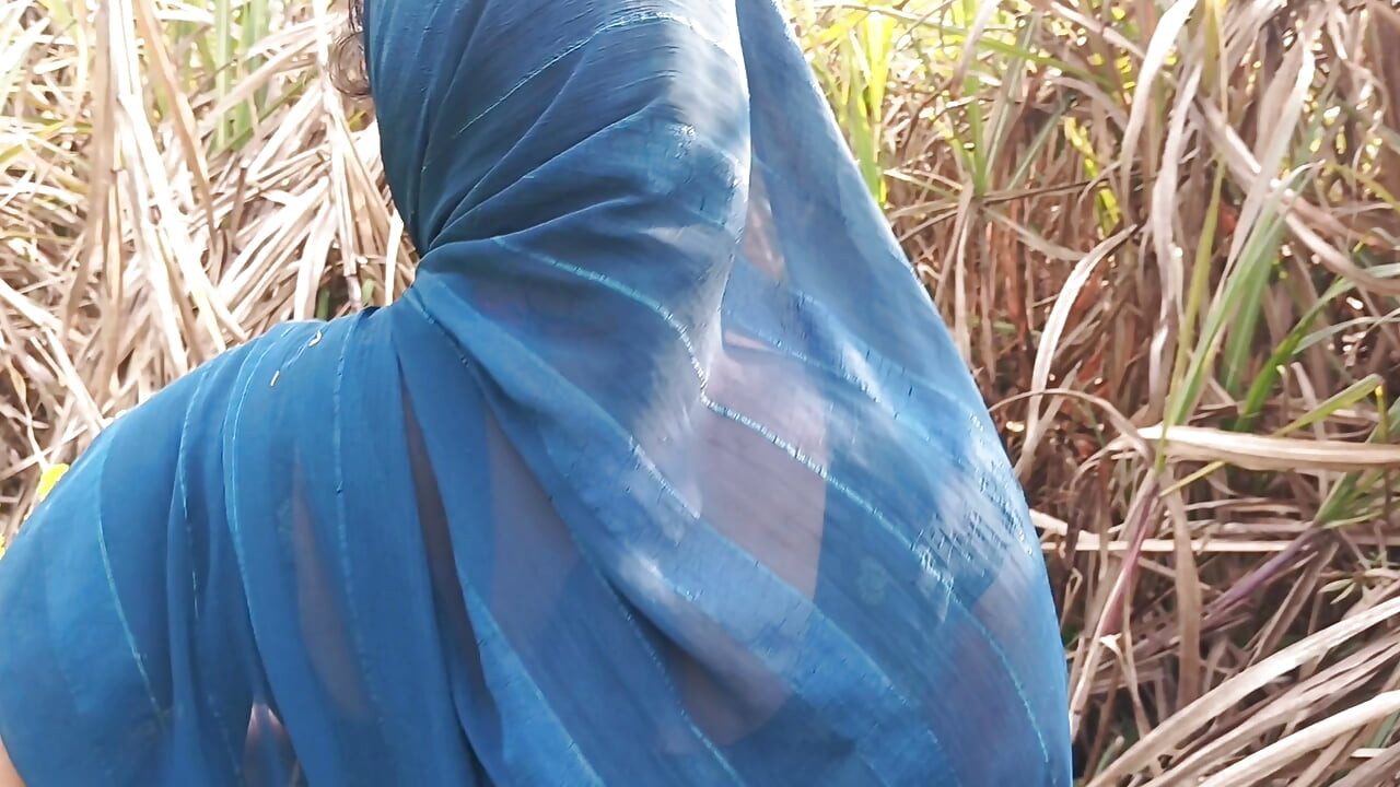 Açık havada anal ve amcık yalama desi yenge Hintli seksi videolar