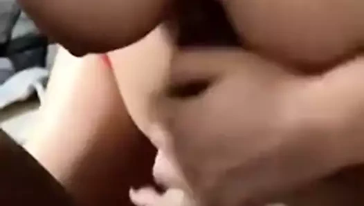 beyaz civciv emme bbc