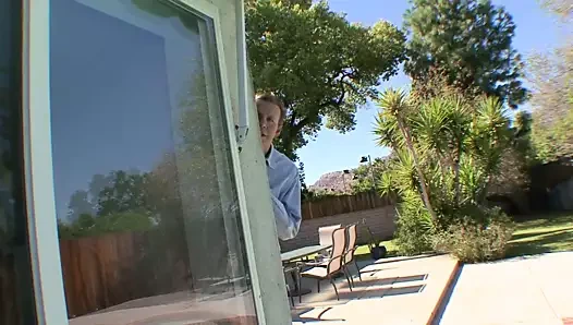 Esmer genç sarmaşık winters berbat ve sikikleri horoz