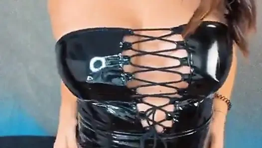 Kara Cuma haftası! Tadını çıkarın.