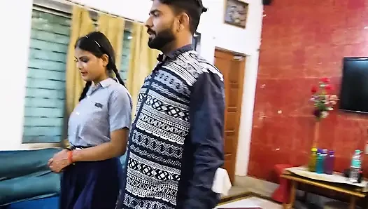 Tution öğretmeni ve üvey erkek kardeşi seksi öğrencisini sikiyor, sert üçlü seks