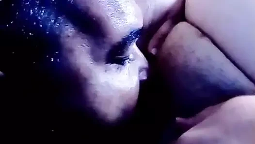 Lambendo a Buceta Gorda 12