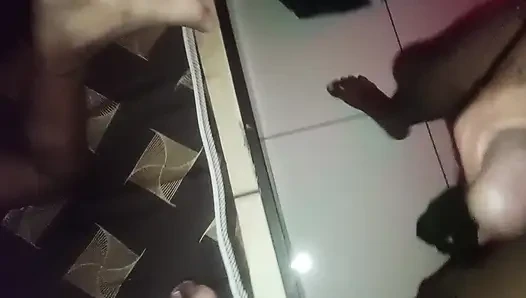 Bhabhi ko bistar pa chod chodo kar chut lale karde