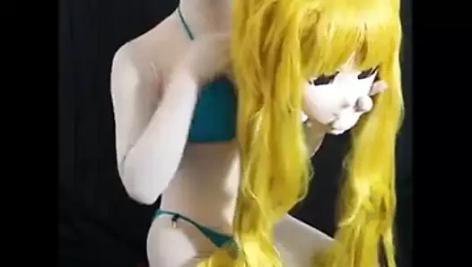 Kigurumi mayo maskesini aç