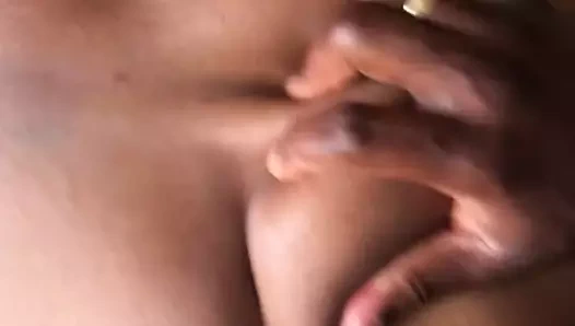 Dört ayak üzerinde olgun