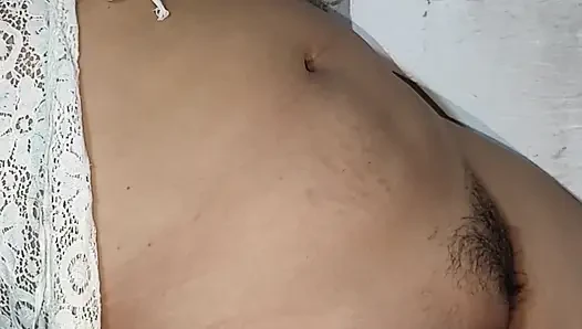 X videosundan Tamil Hintli aşırı derecede kızdan vajinamı mahvediyorum.