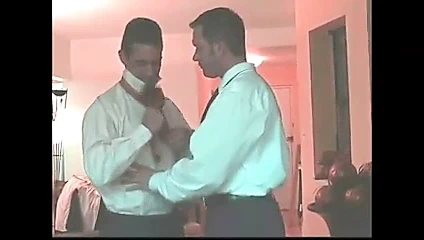 Daha fazla erkek daha fazla takım elbise