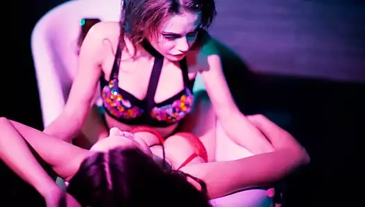 Alex melek - aşk için koşuyor (bölüm)