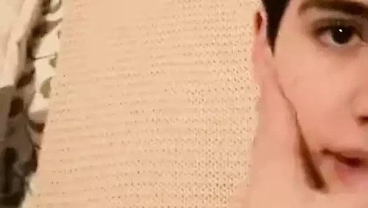 Sevimli femboy eğlencesi