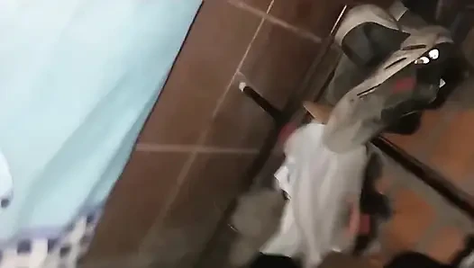 Burada biri için normal bir gün