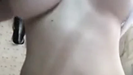 zevk onu göğüsler ve KEDİ