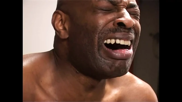 Сексуальную Луну трахнули 4 члена