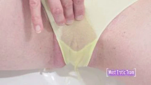 Külotunda işemeyi seviyor