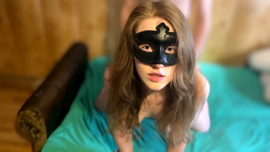 Misyoner ve şehvetli domaltma, genç bakire genç çiftle okuldan sonra tutkulu ilk seks - hotredwildcat