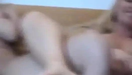 Onlar oynamak için burada olan Almanya'dan edepsiz lezbiyen kızlar