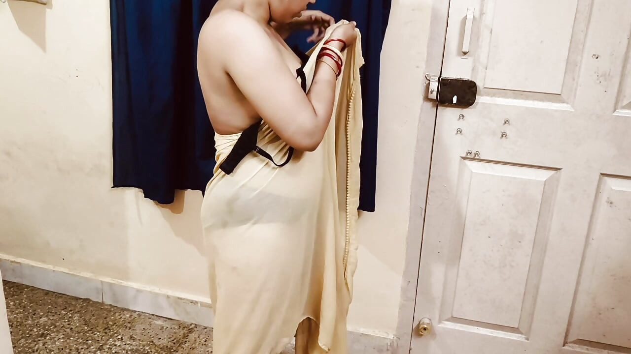 Doğal köy ev hanımı çıplak banyo yapıyor videosu