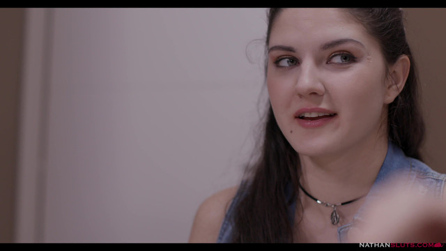 Slutty Teen sca Di Caprio Gets Her Ass Destroyed