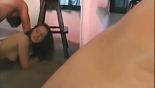 Olgun orta yaşlı seksi kadın derin sert yolculuktan sonra döl içinde sırılsıklam