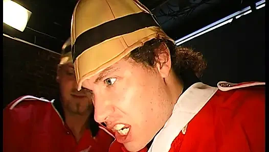 Ggg John Thompson- orta yaşlı seksi kadın birden fazla büyük yarakla hizmet ediyor ve servis ediyor ve kızgın grup seks