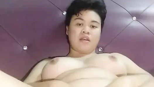 Sıkı amcığımı genişletmeye çalış bu beni çok azdırıyor