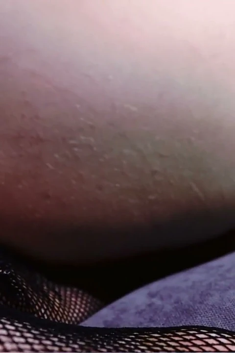 Succubus'tan kahverengi tuvalet görevi, dev göt deliği tarafından ruh yutma ve yutma!