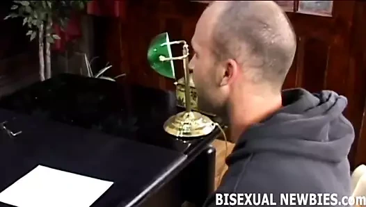 İlk biseksüel üçlü seveceksin