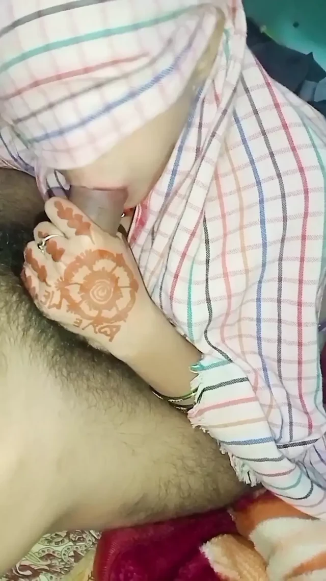 Cum in step sister's mouth. Hard close-up xxx video