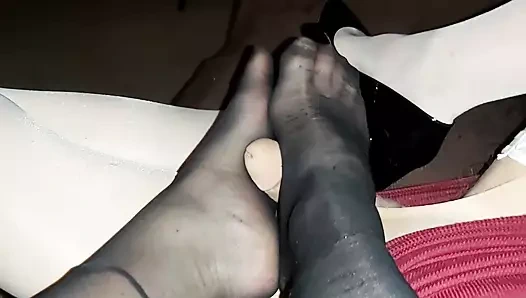 İç çamaşırlı aşıklar - cumartesi gecesi özel - sürtük siyah çoraplı sosis sıkma