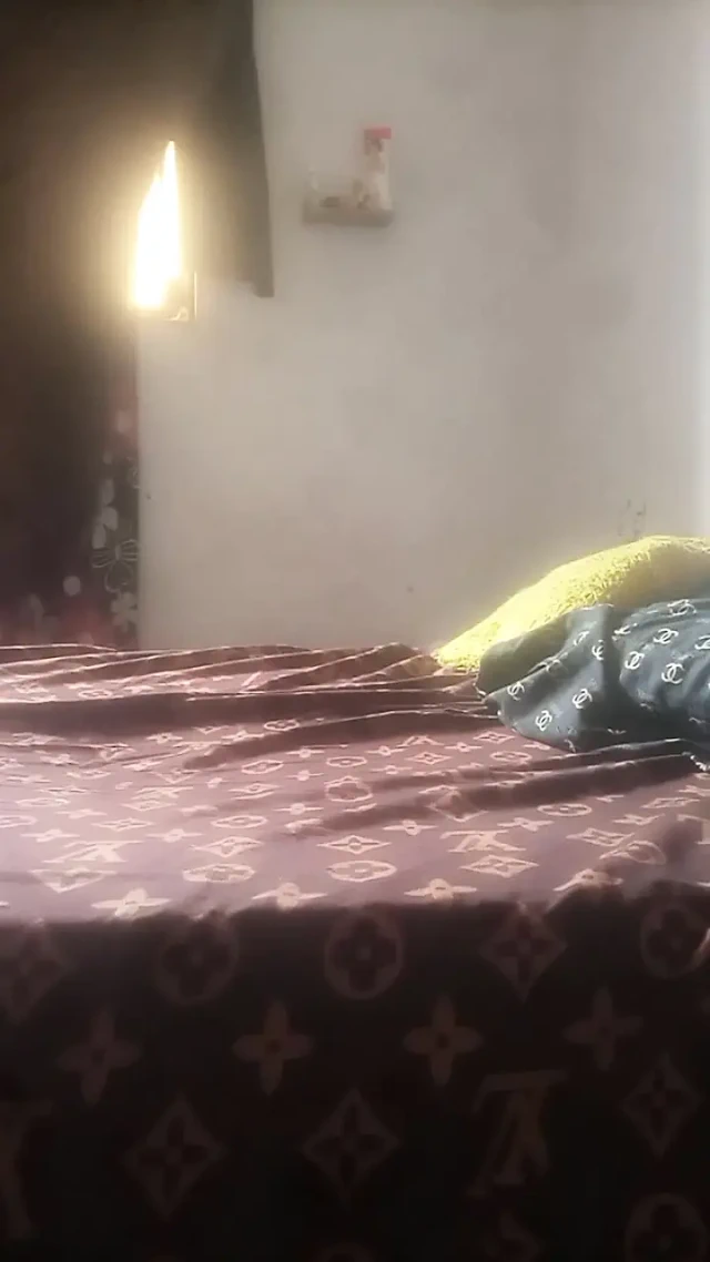 Merhaba buradaki herkes yeni yıl seks kasetiniz