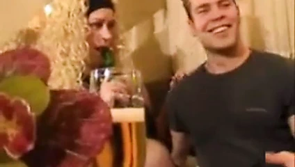 Alman sarışın ilk yumruk