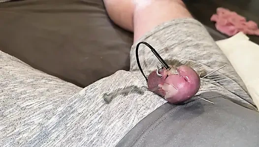 Yedi uzun iğne ve orgazm!