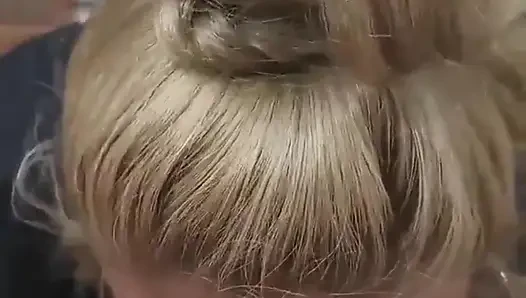 Penisinin üzerinde öğürmeyi seviyorum