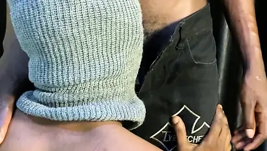 Honey dick götünü sikiyor