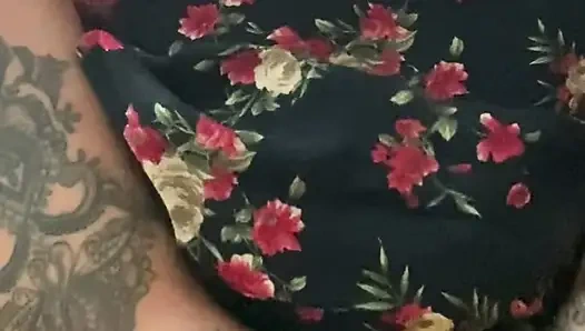 Büyük dildo ve şişman amcık