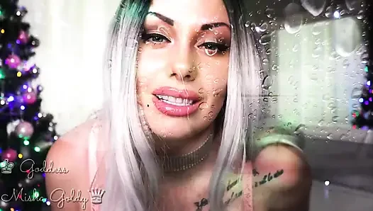 Büyüleyici ve aşırı aşağılama noktasına sürükleniyor! Küçük bir kaltak gibi ağlıyor! ASMR