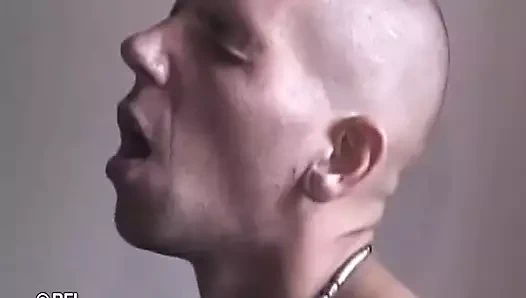 Orta yaşlı seksi kadın sikişiyor