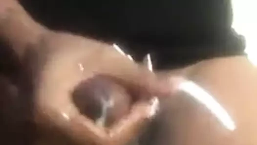 Ateşli sözlü siyah iri güzel kadın transeksüel sert boşalıyor