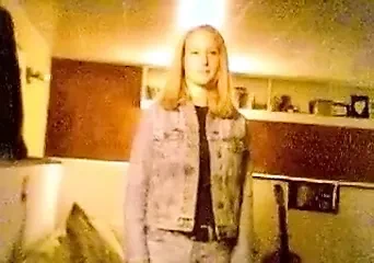 Bir internet klasiği: ona ne dersem onu ​​yapıyor