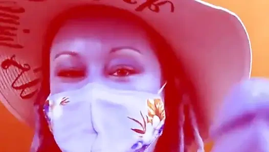 Kadın kılıklı sürtük tüm versiyonlarını eğitiyor plaj videosu