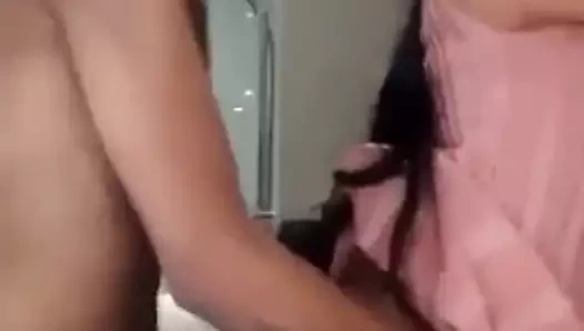 Ateşli seks ladyboy