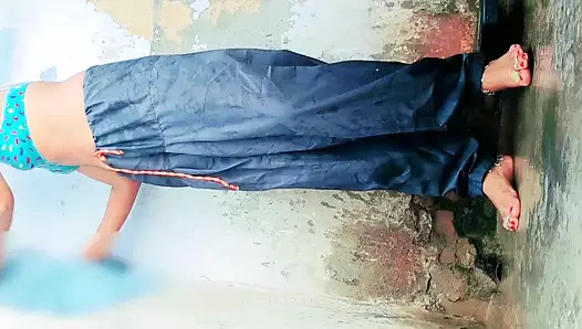 Hintli kız öğrenci